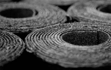 Wreaks End bitumen roof disadvantages