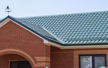 classic Wreaks End metal roof design